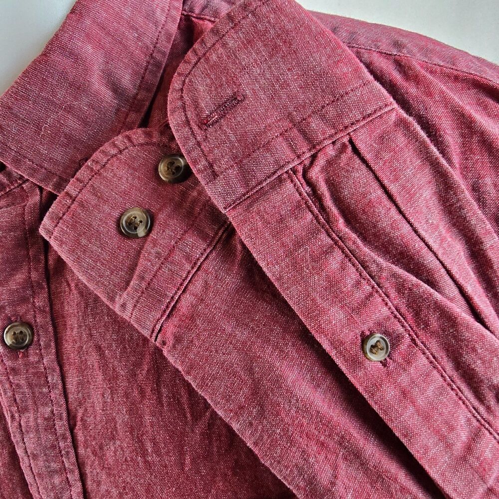 Banana Republic Shirt Men Large Red Solid Button Up Untucked Fit Chambray Preppy - Picture 5 of 9